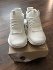 NEW On Women’s Cloudnova Undyed-White/White SZ 7.5