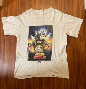 Rare VTG NIKE Charles Barkley vs Godzilla 1992 T Shirt 90s SIZE L SWOOSH - Picture 1 of 4