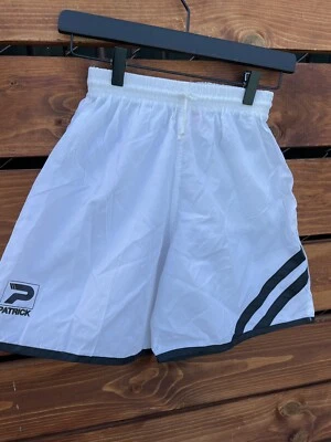 Nuevo PANTALONES CORTOS DE FÚTBOL DE NAILON PATRICK WHITE PARA HOMBRE DE COLECCIÓN EE. UU. *TALLA PEQUEÑA Foto 1 de 4