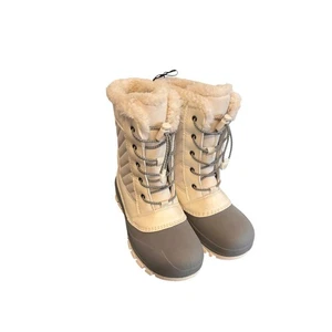 NEW All In Motion Girls Size 5 Cream Colored Lined Winter Boots - Picture 1 of 7