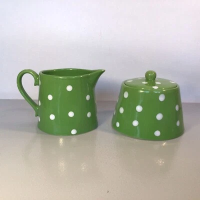 Juego de crema y azúcar de cerámica a lunares verdes y blancos Foto 1 de 4
