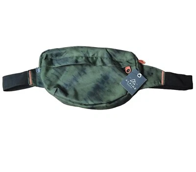ALPINE Women's Hip Sack Waist Pack Crossbody Bag Travel Sport - Green - NWT - Image 1 of 4