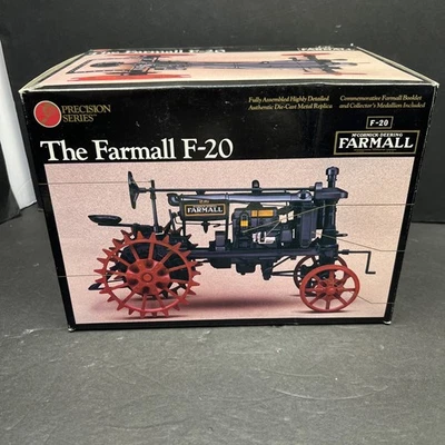 1/16 Ertl McCormick Deering Farmall F-20 Tractor Precision Series Gold Medallion - Image 1 of 4