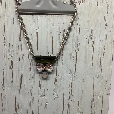 Auténtico collar de cadena con racimo blanco claro verde Sabika W11 Foto 1 de 4