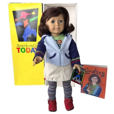 American Girl Of Year Lindsey Doll Pleasant Company Meet Outfit Barrette Box - Image 1 of 4