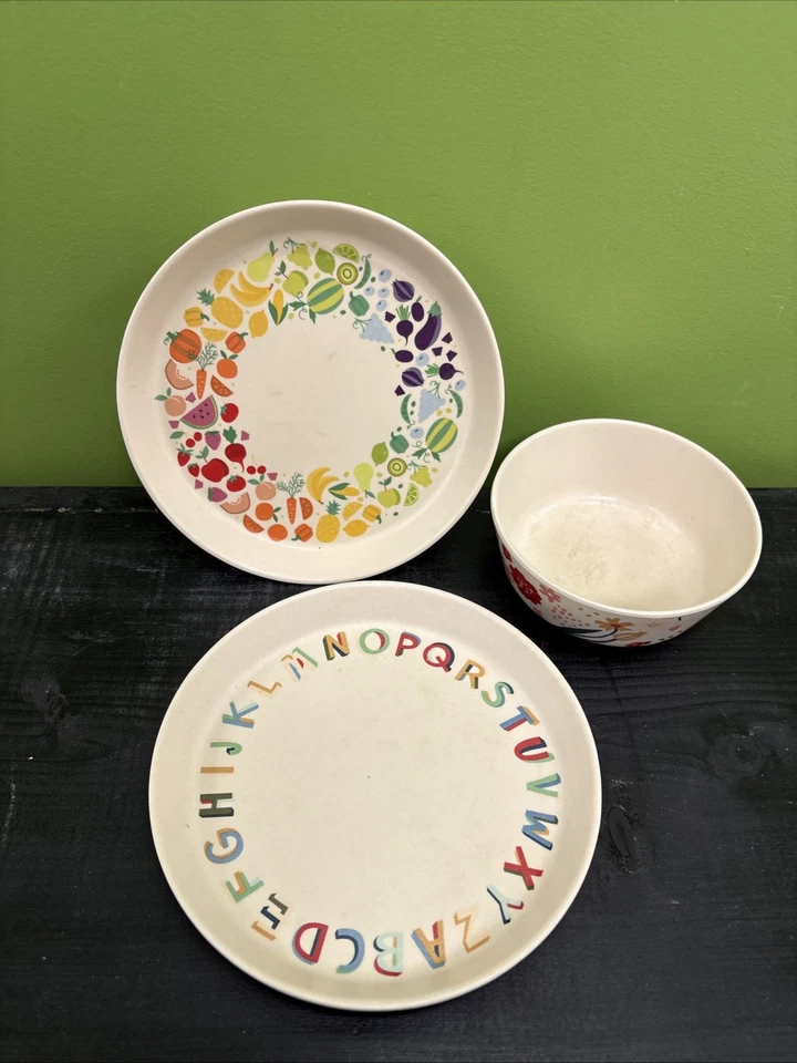 Juego de 3 cuencos de frutas/números para vajilla infantil Pillowfort Foto 1 de 4