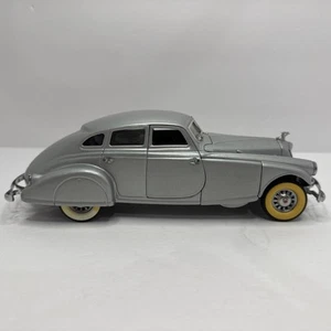 Vintage Danbury 1933 Pierce Silver Arrow 1:24 Diecast Car - No Box - Picture 1 of 10