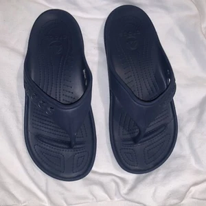 Crocs Men's and Women's Sandals - Baya II Flip Flops, Thong, M8/W10 Navy - Picture 1 of 8