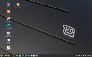 DELL D630 LAPTOP COMPUTE 2.0 GHZ CPU 3GB RAM 500 GB SSD LINUX MINT 22 WEB CAM - Picture 1 of 11