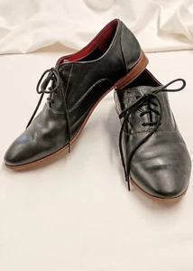 2009 Wms COLE ROOD & HAAN Oxford Shoes 8.5 Black Leather DADDY Original Laces - Picture 1 of 17