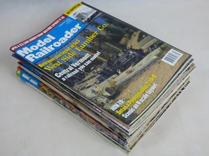 Model Railroader Magazine 2000 Year 11 +2 13 Issues Train RR Railroad - Picture 1 of 4