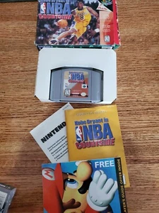 Kobe Bryant NBA COURTSIDE (Nintendo 64 1998) COMPLETE IN BOX! Basketball N64 - Picture 1 of 1