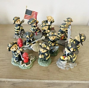 The Hamilton Collection Faithful Fuzzies Brotherhood Bears Collection Set 12  - Bild 1 von 14