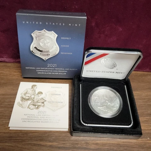 2021 P National Law Enforcement Memorial & Museum Comm. Unc Silver Dollar Cover