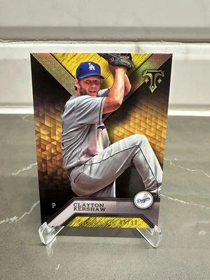 2016 Topps Triple Threads Clayton Kershaw #37 Gold /99 - Image 1 of 2