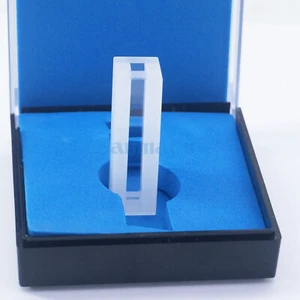 560 μl 4 mm Weglänge Mikrofluoreszenz Quarz Zellküvette mit Deckel - Bild 1 von 4