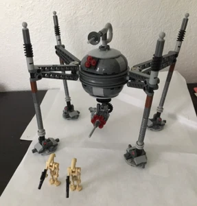 LEGO Star Wars: Homing Spider Droid (75142) + 2 droids INCOMPLETE - Picture 1 of 9