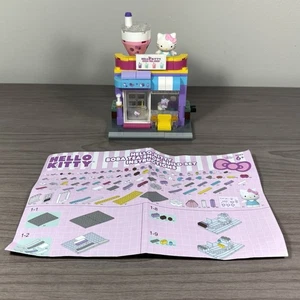 Hello Kitty Sanrio Boba Tea Shop Set Costruzioni con Figura Hello Kitty 100% Completo - Foto 1 di 7