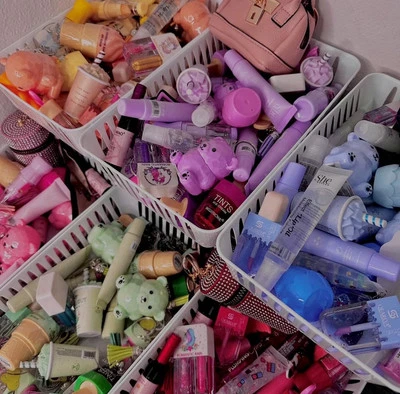 Lip Products Bundle, Lipgloss bundle, Mystery Bundle (10pcs) - Image 1 of 4