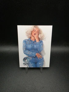 Beyoncé #4A (2025) eXcess Elegance of Allure [Custom ACEO Card] - Bild 1 von 2