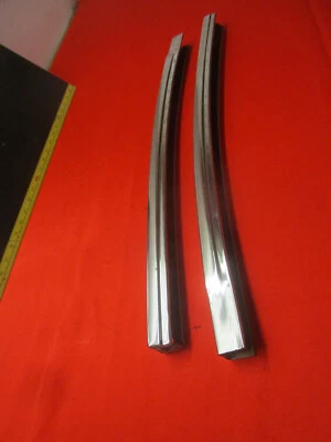 1958 CHEVROLET IMPALA QUARTER WINDOW CHANNELS UPPER PAIR 2 DOOR HARDTOP - Image 1 of 4