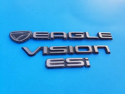 93 94 95 96 97 EAGLE VISION ESI MALETERO TRASERO EMBLEMA INSIGNIA SÍMBOLO CONJUNTO OEM (1993) Foto 1 de 4