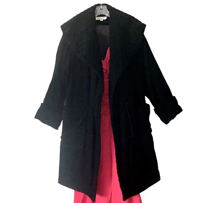 Vintage Victor Costa Opera Coat Women’s Size Medium Black Velvet Romantic Goth - Image 1 of 4