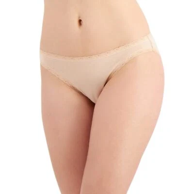 Calcinha feminina Jenni com acabamento em renda biquíni chai bege nova com etiquetas tamanho XXL - Imagem 1 de 4