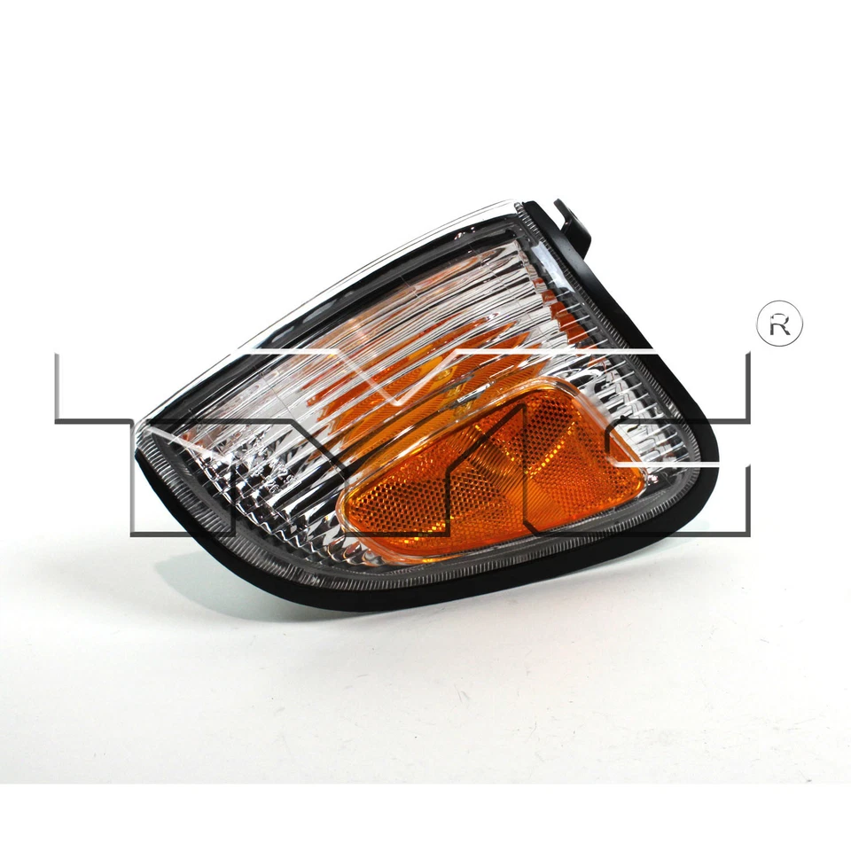 Parking Light Left TYC 18-5262-00 fits 97-00 Toyota Tacoma Foto 1 de 1