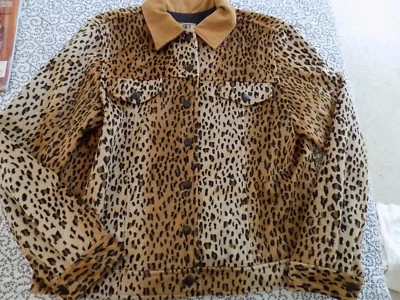 Chaqueta deportiva RAFAELLA con estampado de animales ~ imitación sude ~ talla 8  Foto 1 de 2