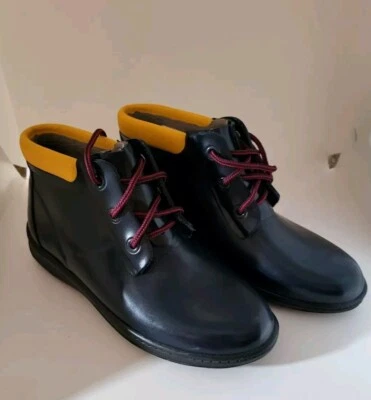 Keds SPORT NAVY/Yellow RAINBOOTS Women SZ 8 - Image 1 of 4