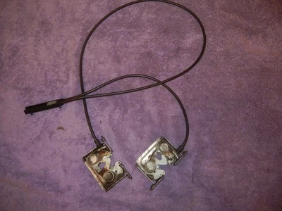 Mini Cooper S 2009 montaje de pestillo de capó W2 Foto 1 de 4