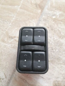Opel Zafira 2002/window Control switch/13363401/90561086 - Picture 1 of 4