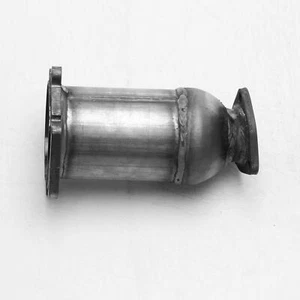 Front Left Catalytic Converter For 1998-1999 Infiniti QX4 - Picture 1 of 6