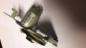 LF motor Assembly (Paper-axis Motor) Q1292-60218 HP Designjet 130 C7791C - Afbeelding 1 van 4