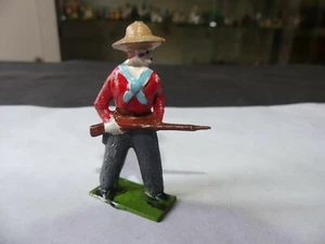 FIGURINE PLOMB BF COW BOY ROUGE PANTALON FOURRURE GRISE FUSIL - Picture 1 of 2