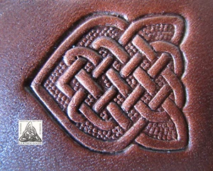 Discontinued Craftool Co. USA 1996 1" Strap End Celtic 1" Leather Stamp 8491 - Picture 1 of 3