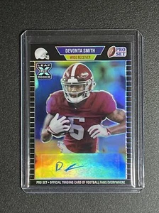 2021 Leaf Pro Set Devonta Smith XRC Auto /30 Black Refractor - Picture 1 of 3