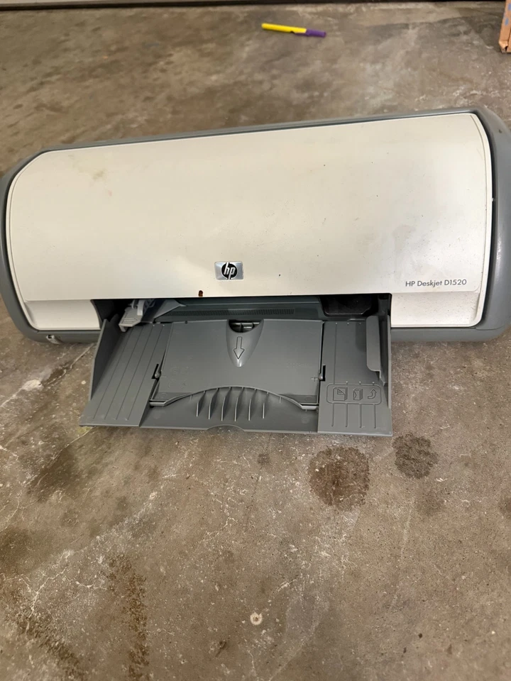 HP Deskjet D1520 Standard Inkjet Printer - Image 1 of 4
