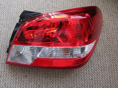 17-20 MITSUBISHI MIRAGE G4 SEDAN PASSENGER SIDE RIGHT TAIL LIGHT OEM EXCELLENT! - Image 1 of 4