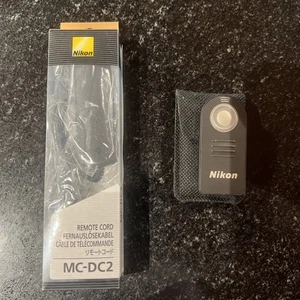 New Nikon MC-DC2 Remote Cord for Nikon DSLRs, Plus Bonus ML-L3 Wireless Remote - Picture 1 of 2