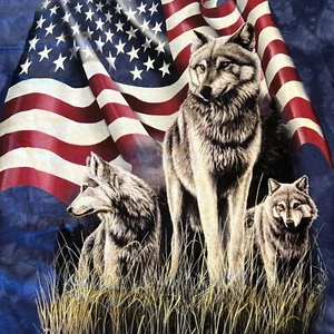 NOS Vintage The Mountain Shirt Large American Flag Wolves Jeremy Paul 2001 - Bild 1 von 8