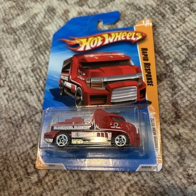Hot Wheels 2010 New Models 18/44, Rapid Response Ambulance, Red ~ NEW SEALED - Image 1 of 3