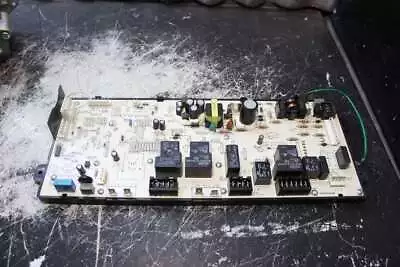 GE Dryer Control Board 212D1521G004 - Image 1 of 3