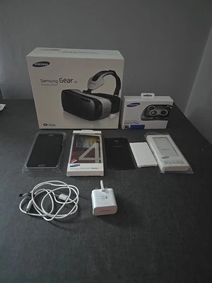 Samsung Note 4 + Samsung Gear Vr Innovator Edition SM-R320 + Samsung Gamepad... - Image 1 of 4