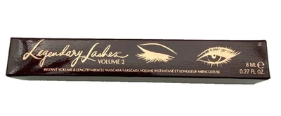 Vinilo negro Charlotte Tilbury Legendary Lashes volumen 2 0,27 fl. OZ TAMAÑO COMPLETO Foto 1 de 2
