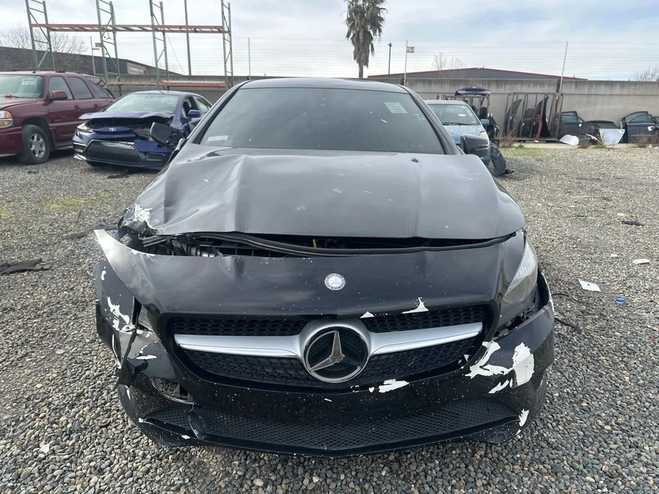 PEDAL, BRAKE/CLUTCH 17800T2AA01 2016 MERCEDES-BENZ CLA250 - Imagem 1 de 4