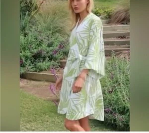 PIYAMA Woman’s Kimono Robe Green Jungle Palm Size XXL  NWT - Picture 1 of 8