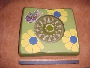 Scale Mid Century 60's Detecto Auto Zero Avocado Green Bathroom Flower Power Era - Picture 1 of 3