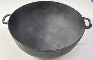Vtg King Frederick Danish Dutch Oven Cast Iron Pot Cauldron 3 Legs, Handles - Picture 1 of 13